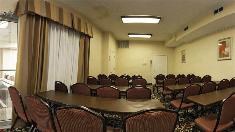 Holiday Inn Express Washington Dc Silver Spring By Ihg Bagian luar foto