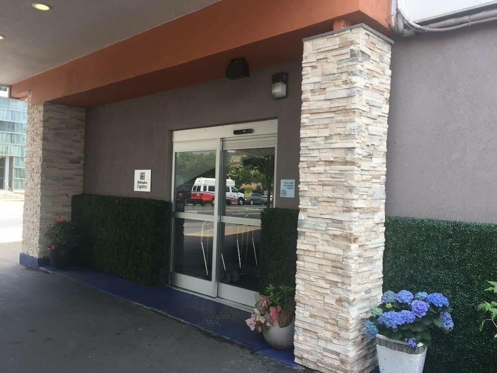 Holiday Inn Express Washington Dc Silver Spring By Ihg Bagian luar foto